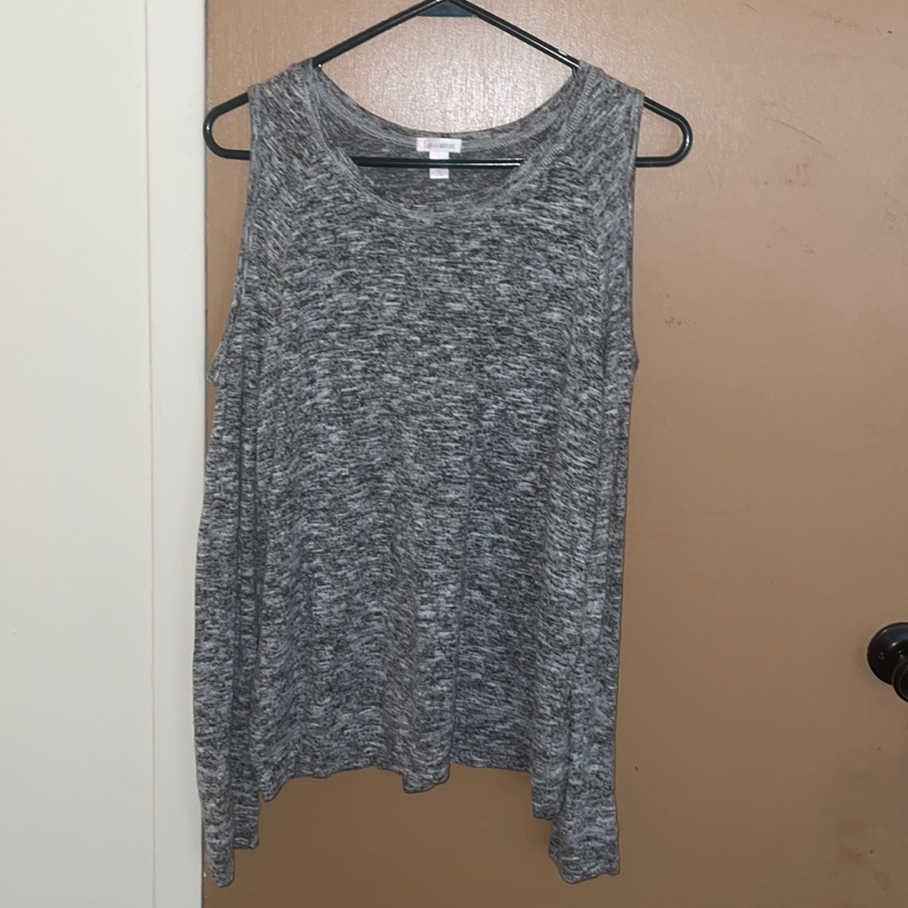Long sleeve grey shirt, shoulders cut out